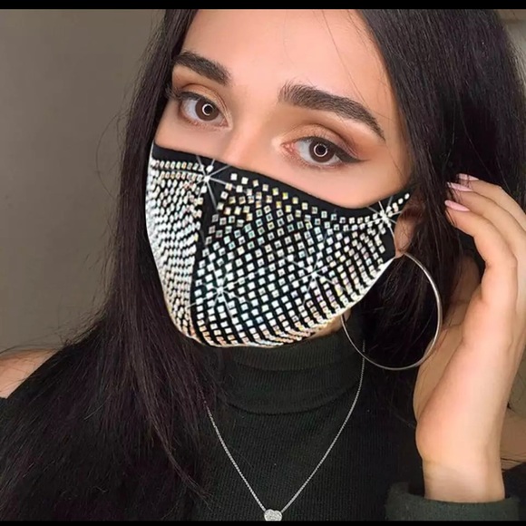 Face NWT Mask Rhinestone Elastic Reusable Washable - Picture 4 of 6